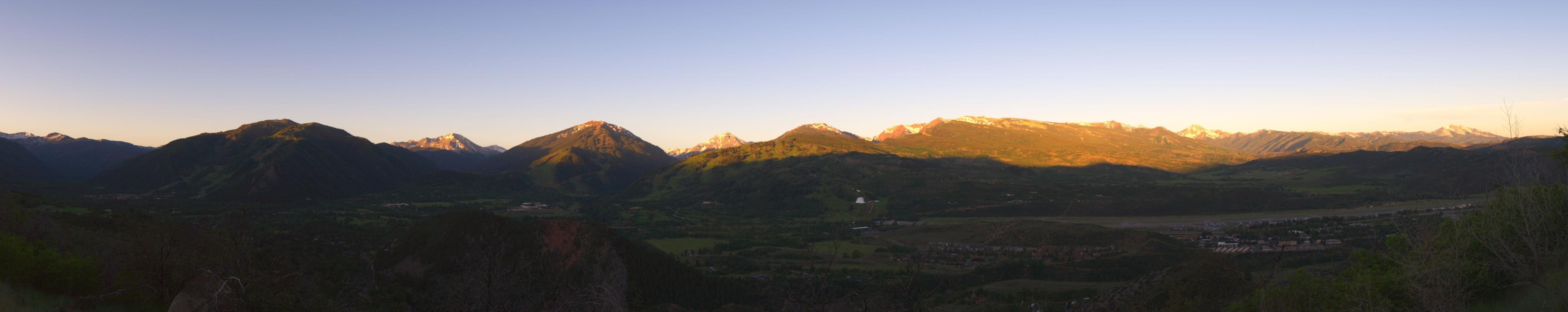 Webcam Snowmass: Power of four