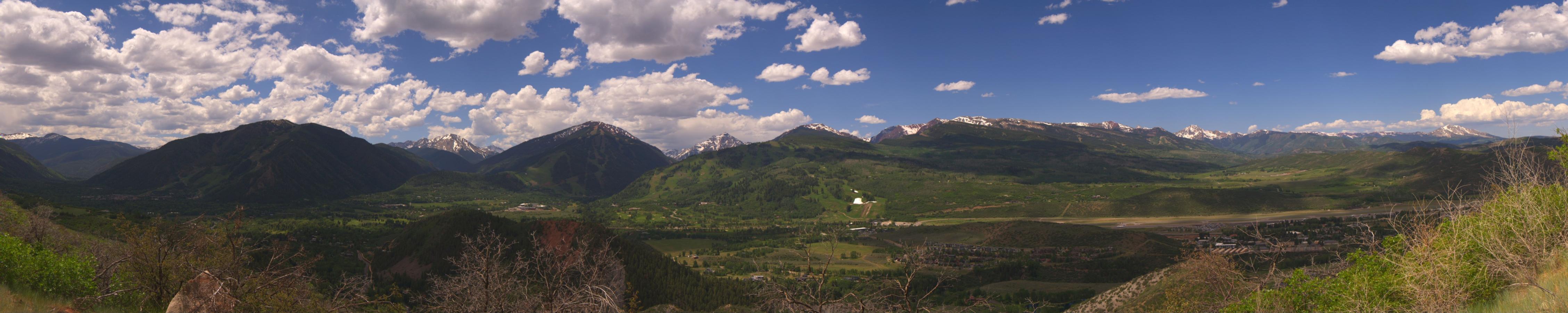 Webcam Snowmass: Power of four