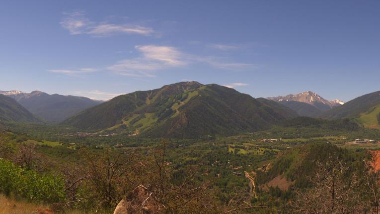 Webcam Snowmass: Power of four