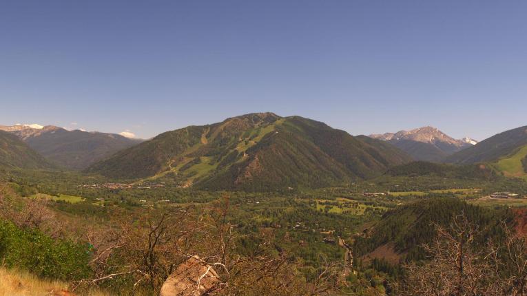 Webcam Snowmass: Power of four