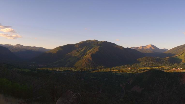 Webcam Snowmass: Power of four