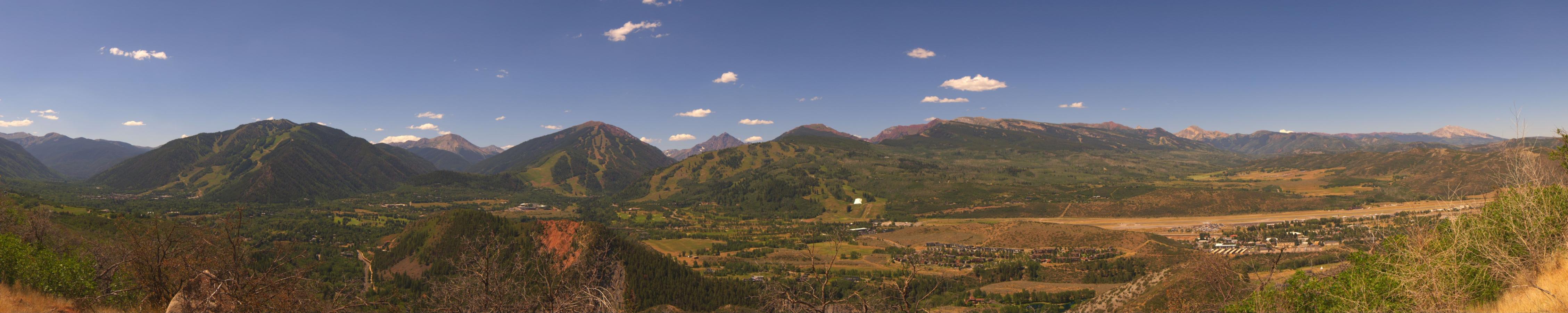 Webcam Snowmass: Power of four