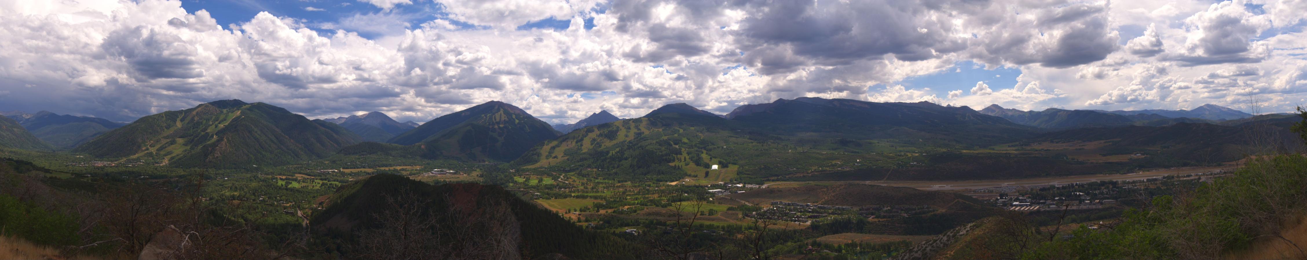 Webcam Snowmass: Power of four