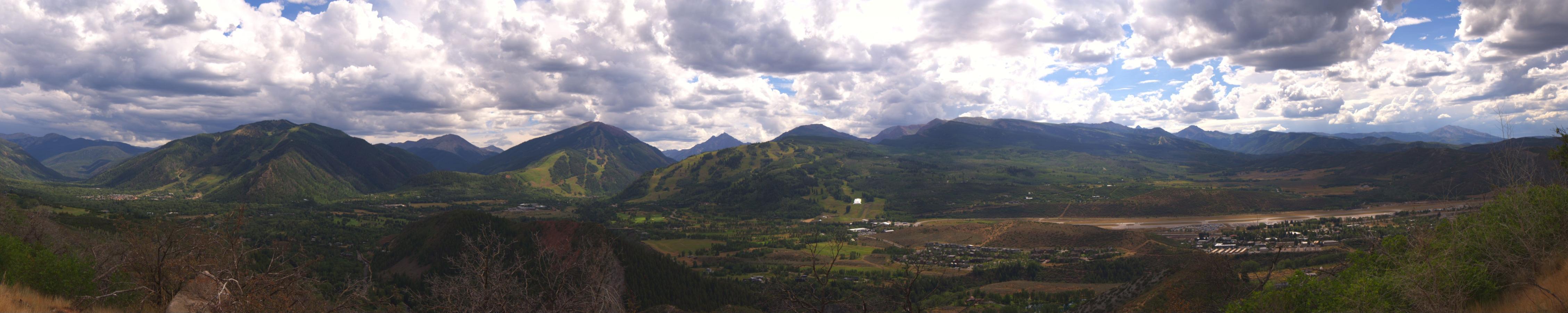 Webcam Snowmass: Power of four