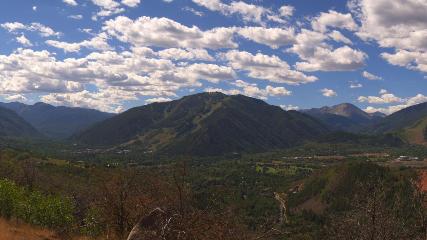 Snowmass: Power of four (aspensnowmass.com)