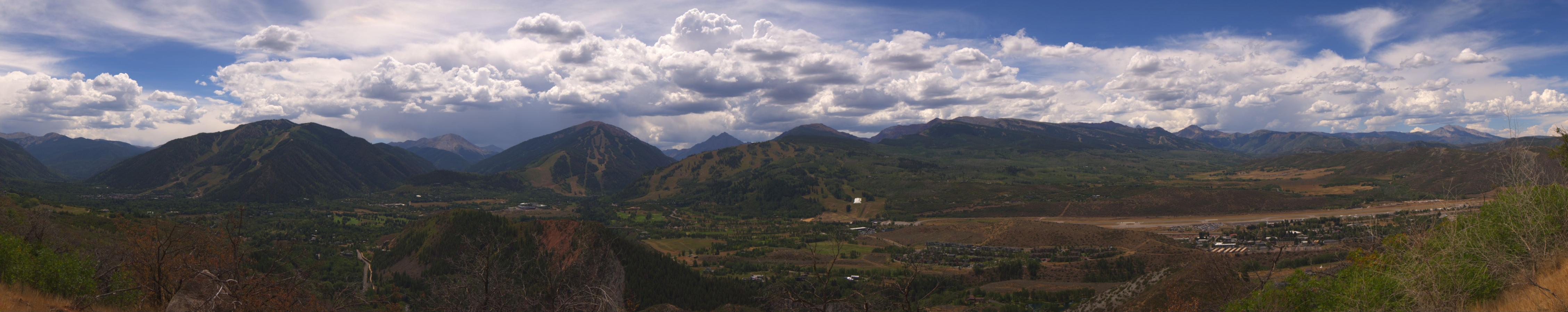 Webcam Snowmass: Power of four