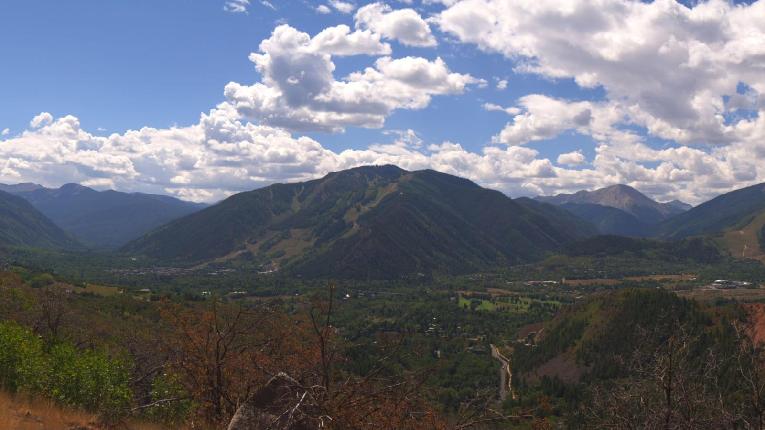 Webcam Snowmass: Power of four