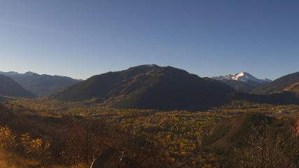 Snowmass: Power of four (aspensnowmass.com)