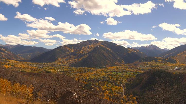 Webcam Snowmass: Power of four