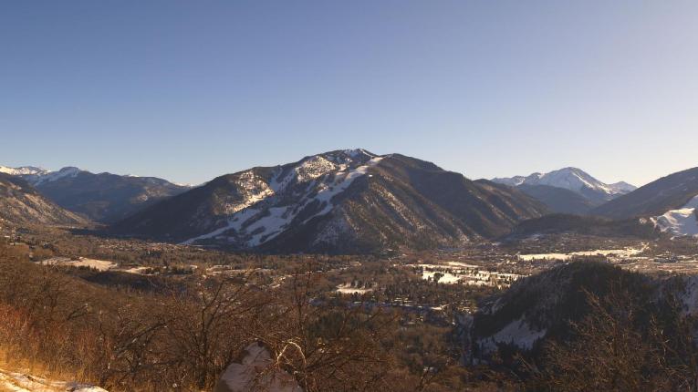 Webcam Snowmass: Power of four