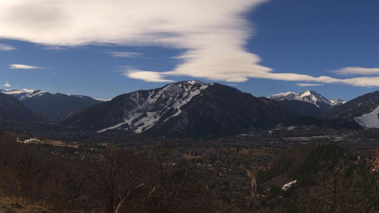 Webcam Snowmass: Power of four