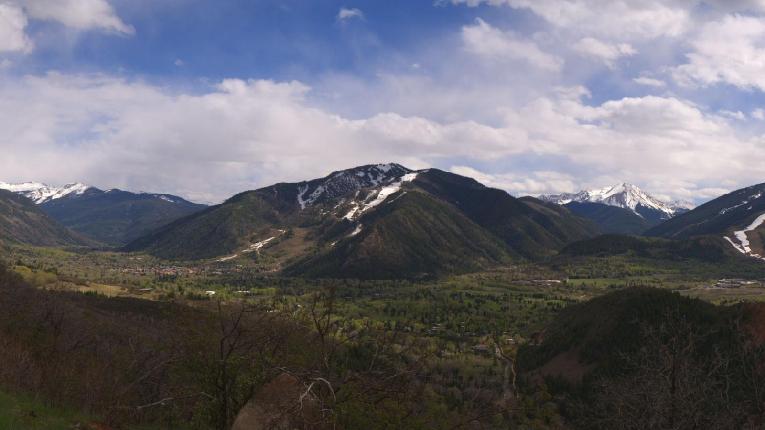 Webcam Snowmass: Power of four