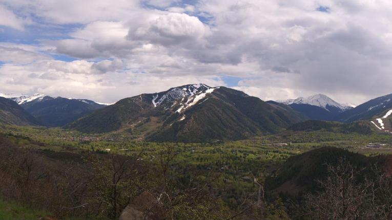 Webcam Snowmass: Power of four