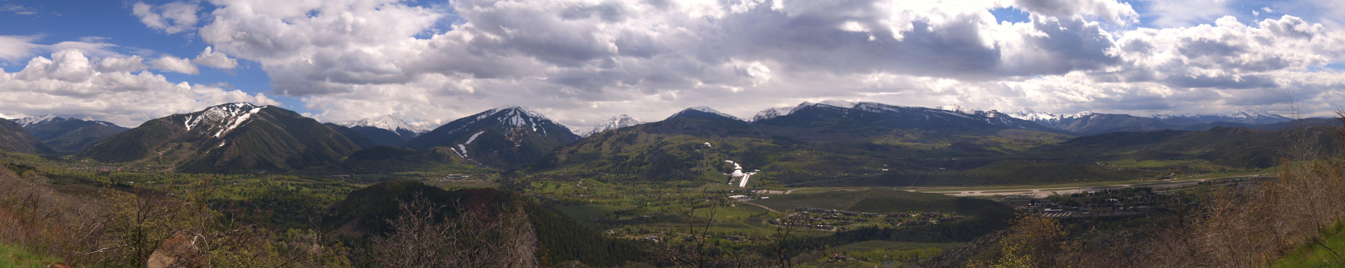 Webcam Snowmass: Power of four