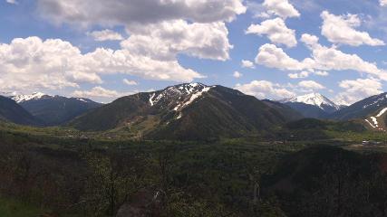 Snowmass: Power of four (aspensnowmass.com)