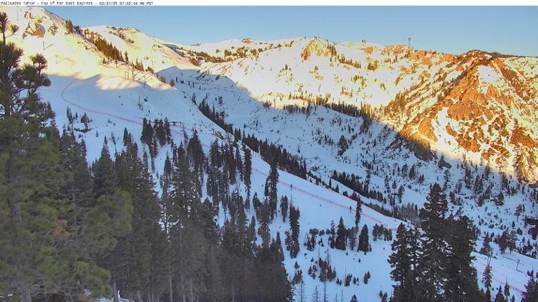 Webcam Squaw Valley: Far East Camp