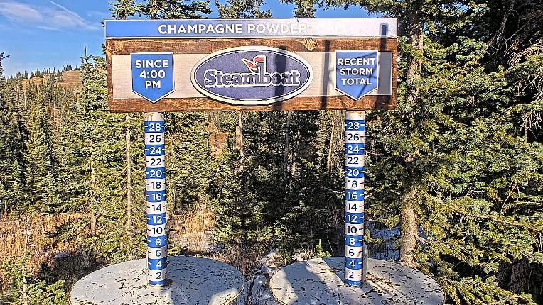 Webcam Steamboat: Champagne Snow Stake