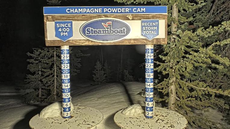Webcam Steamboat: Champagne Snow Stake