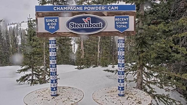 Webcam Steamboat: Champagne Snow Stake