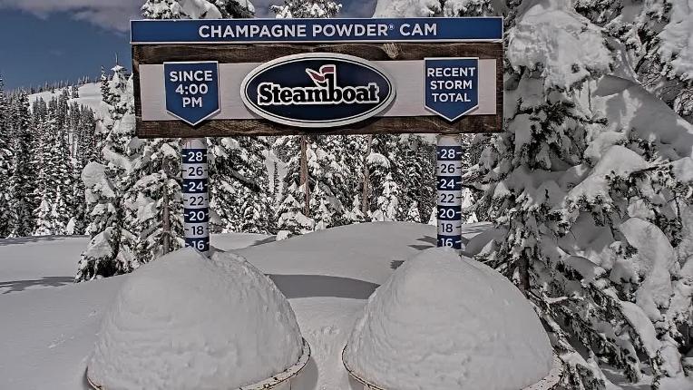 Webcam Steamboat: Champagne Snow Stake