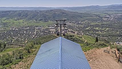 Steamboat: Thunderhead Lodge Roof (steamboat.com)