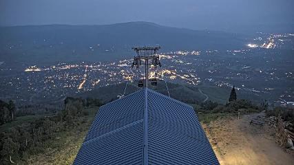 Steamboat: Thunderhead Lodge Roof (steamboat.com)