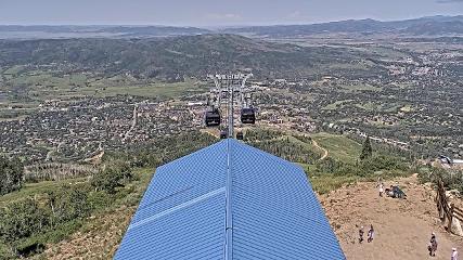 Steamboat: Thunderhead Lodge Roof (steamboat.com)