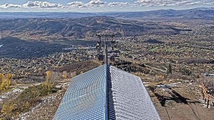 Steamboat: Thunderhead Lodge Roof (steamboat.com)