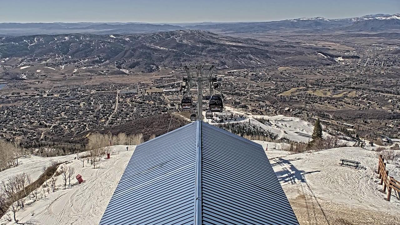 Webcam Steamboat: Thunderhead Lodge Roof