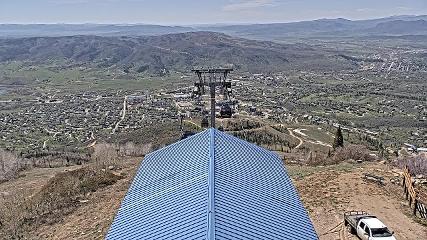 Steamboat: Thunderhead Lodge Roof (steamboat.com)