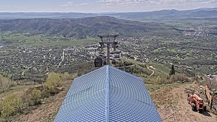 Steamboat: Thunderhead Lodge Roof (steamboat.com)