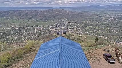 Steamboat: Thunderhead Lodge Roof (steamboat.com)