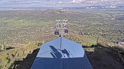 Steamboat: Thunderhead Lodge Roof (steamboat.com)