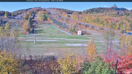 Stoneham: Base Montagne (ski-stoneham.com)