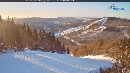 Stoneham: Sommet des 40 (ski-stoneham.com)