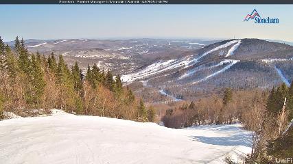 Stoneham: Sommet des 40 (ski-stoneham.com)