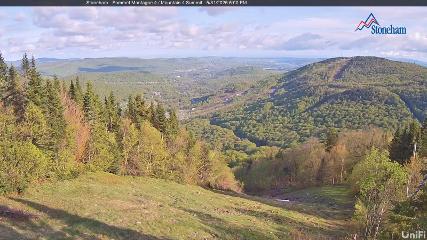 Stoneham: Sommet des 40 (ski-stoneham.com)