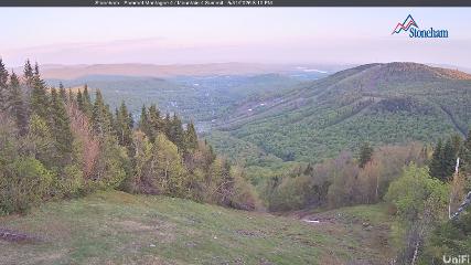 Stoneham: Sommet des 40 (ski-stoneham.com)