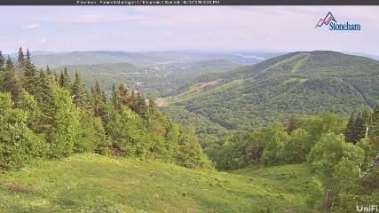 Stoneham: Sommet des 40 (ski-stoneham.com)