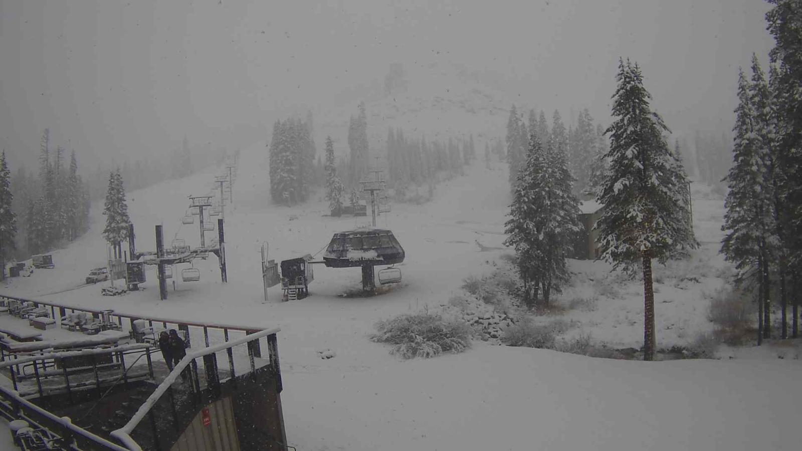 Webcam Sugar Bowl: Mount Disney 2