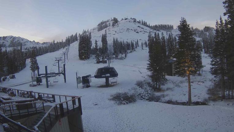 Webcam Sugar Bowl: Mount Disney 2