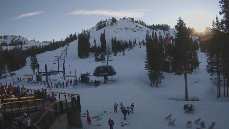 Webcam Sugar Bowl: Mount Disney 2