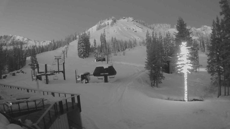 Webcam Sugar Bowl: Mount Disney 2