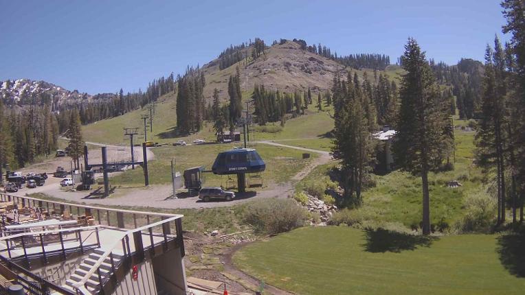 Webcam Sugar Bowl: Mount Disney 2