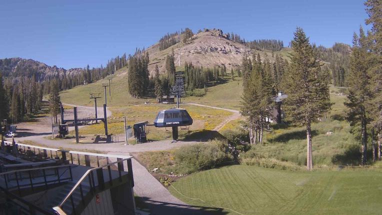 Webcam Sugar Bowl: Mount Disney 2