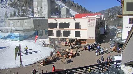 Taos: Base (skitaos.com)