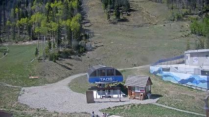 Taos: Base (skitaos.com)
