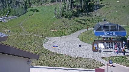 Taos: Base (skitaos.com)