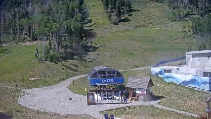 Taos: Base (skitaos.com)