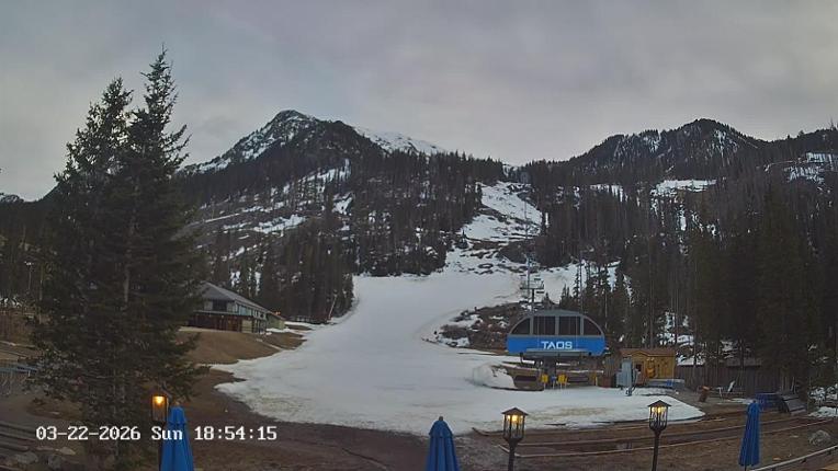 Webcam Taos: Kachina basin